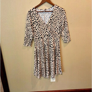 NWT ASOS Maternity Animal Print Faux Wrap Dress, size 10, Comfy Soft Knit